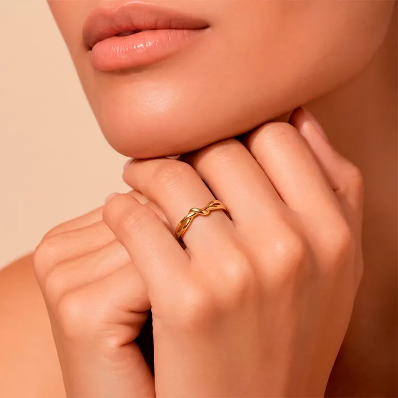 Anillo de Doble Hilo